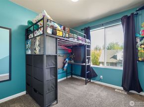 1085 Heron Ridge Avenue, Port Orchard WA 98366