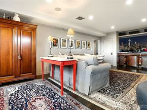 2301 Rosemont Place W, Seattle WA 98199