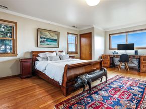 2301 Rosemont Place W, Seattle WA 98199