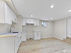 2202 20th Avenue S, Seattle WA 98144