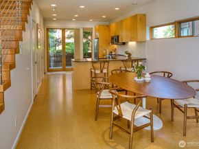 449 Sprout Path NW, Bainbridge Island WA 98110