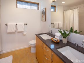 449 Sprout Path NW, Bainbridge Island WA 98110