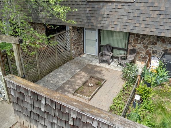 20620 76th Ave W C, Edmonds WA 98026