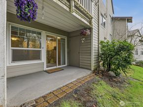 18501 SE Newport Way H136, Issaquah WA 98027