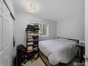 18501 SE Newport Way H136, Issaquah WA 98027