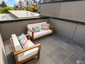 1913 15th Avenue S Unit C, Seattle WA 98144