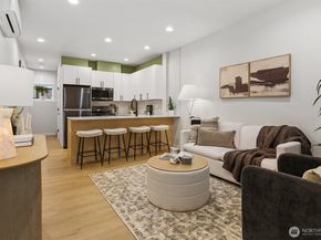 1913 15th Avenue S Unit C, Seattle WA 98144