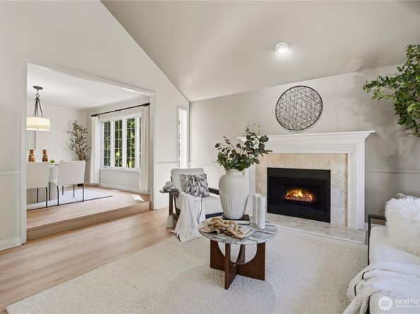 15461 SE 67th St, Bellevue WA 98006