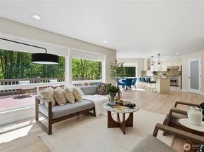 15461 SE 67th St, Bellevue WA 98006