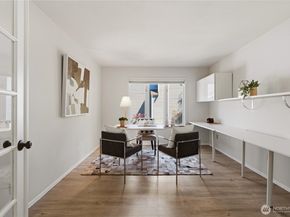 15461 SE 67th St, Bellevue WA 98006