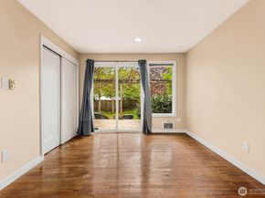 1811 29th Avenue, Seattle WA 98122