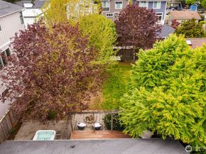 1811 29th Avenue, Seattle WA 98122