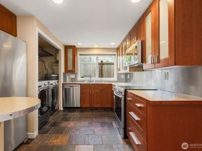 1811 29th Avenue, Seattle WA 98122