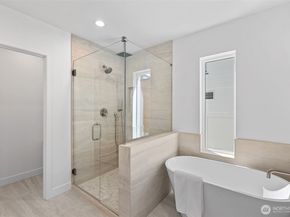 4113 Chilberg Avenue SW A, Seattle WA 98116