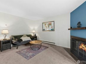 5506 220th Street SW A102, Mountlake Terrace WA 98043