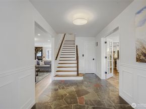16066 Inglewood Road NE, Kenmore WA 98028