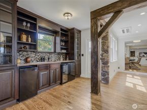 16066 Inglewood Road NE, Kenmore WA 98028