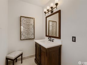 16066 Inglewood Road NE, Kenmore WA 98028