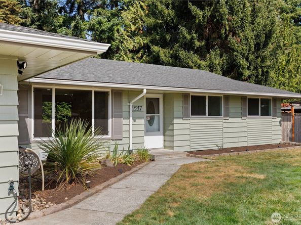 2217 122nd Place SE, Everett WA 98208