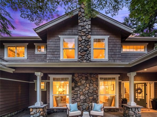 2609 E Beaver Lake Drive SE, Sammamish WA 98075