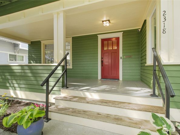 2318 Baker Avenue, Everett WA 98201