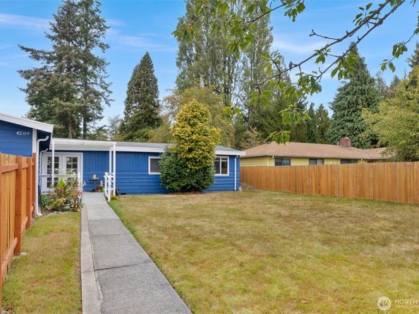4209 191st Street SW, Lynnwood WA 98036