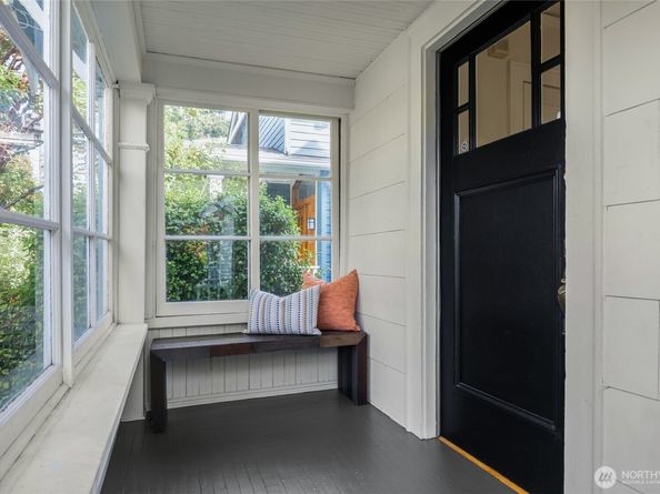 4814 36th Avenue NE, Seattle WA 98105