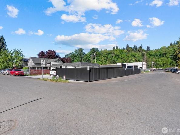 538 Railroad Avenue S, Kent WA 98032