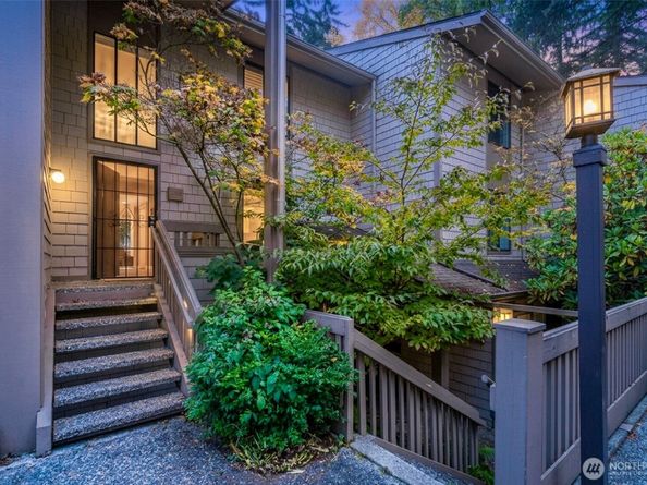 13730 15th Avenue NE E203, Seattle WA 98125