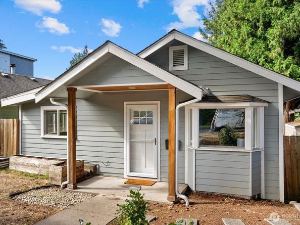 7511 13th Avenue SW, Seattle WA 98106