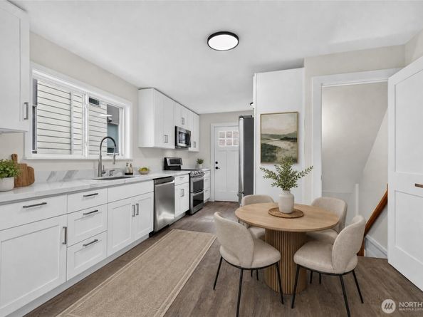 3023 SW Charlestown Street, Seattle WA 98126