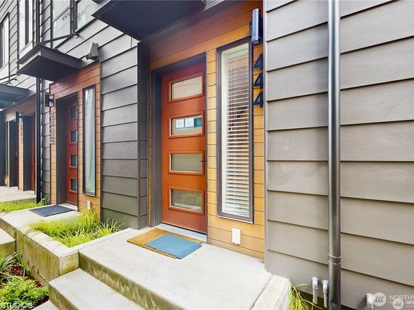 1300 E Remington Court B, Seattle WA 98122