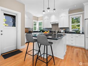 7716 30th Avenue NW, Seattle WA 98177