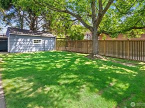 7716 30th Avenue NW, Seattle WA 98177