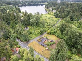18115 185th Avenue NE, Woodinville WA 98072