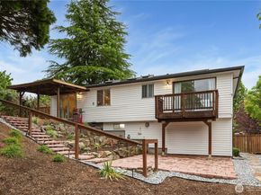 11212 NE 145th Street, Kirkland WA 98034