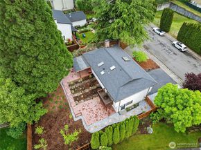 11212 NE 145th Street, Kirkland WA 98034