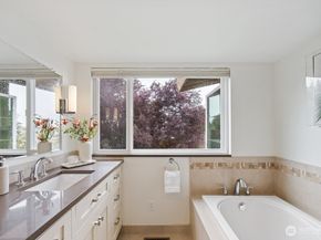 1623 2nd Street, Kirkland WA 98033