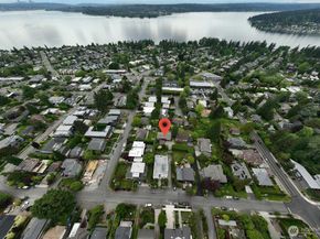 1623 2nd Street, Kirkland WA 98033