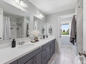 3712 S 164th Street, SeaTac WA 98188