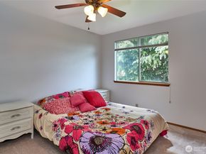 1404 S 290th Place, Federal Way WA 98003