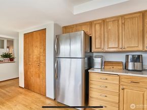 1404 S 290th Place, Federal Way WA 98003