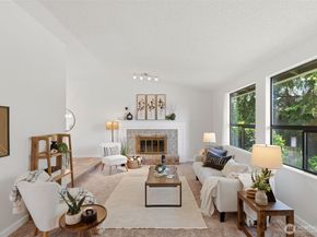 33709 28th Avenue SW, Federal Way WA 98023