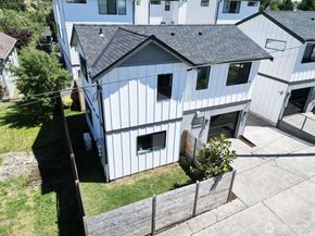 8449 18th Avenue SW, Seattle WA 98106