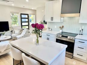 8449 18th Avenue SW, Seattle WA 98106