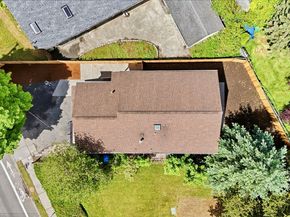 814 NE 185th Street, Shoreline WA 98155
