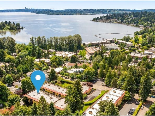 11626 100th Avenue NE C116, Kirkland WA 98034