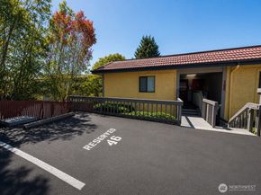 11626 100th Avenue NE C116, Kirkland WA 98034