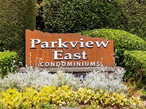 11626 100th Avenue NE C116, Kirkland WA 98034