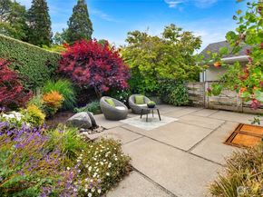 1560 NW Woodbine Way, Seattle WA 98177